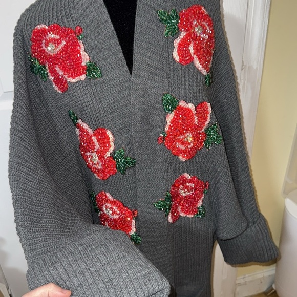 BRAND NEW WOMENS DESIGNED CARDIGAN ONE SIZE FOR SALE - Picture 5 of 17